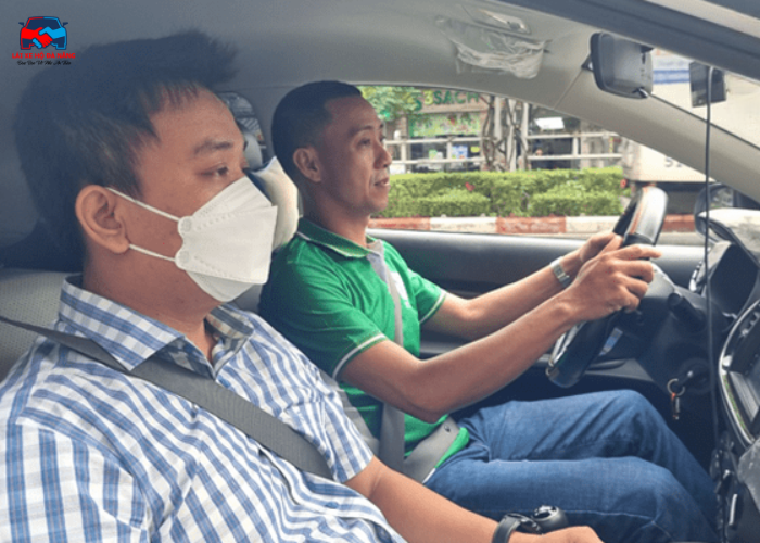 Lái xe hộ chuyên nghiệp cho người say rượu (2)
