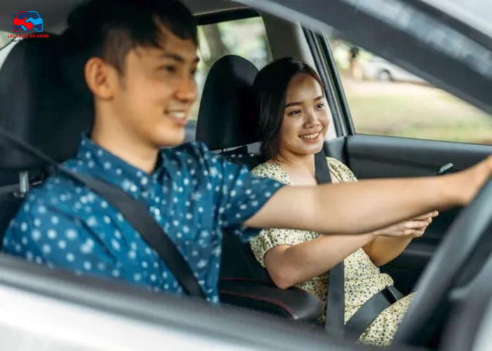 Lái xe hộ quận 2 (2)