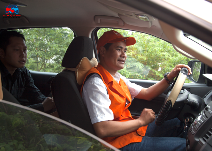 Lái xe hộ quận 4 (2)