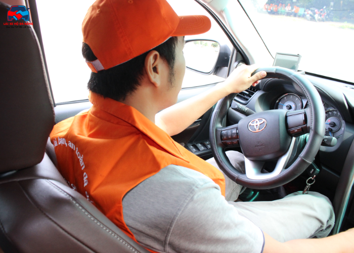 Lái xe hộ quận 4 (3)