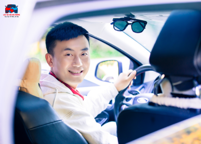 bảng giá dịch vụ cho thuê lái xe hộ (1)
