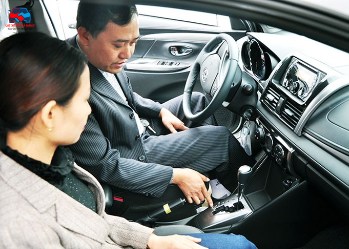 lái xe hộ tại Đống Đa (1)