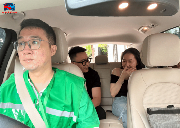 lái xe hộ tại Hai Bà Trưng (3)