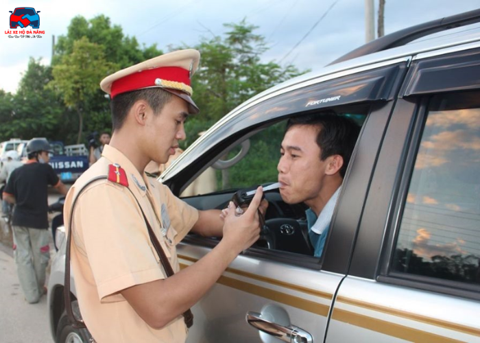 lái xe sau khi uống rượu bia (3)