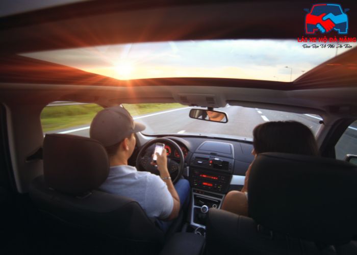 Dịch Vụ Lái Xe Hộ Quận 1 (7) Dịch Vụ Lái Xe Hộ Quận 1 (7)