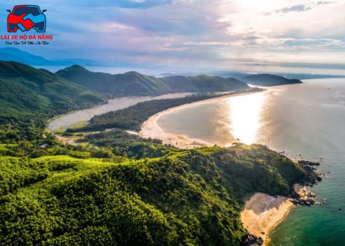 Thuê Xe Đà Nẵng đi Lăng Cô (4) Thuê Xe Đà Nẵng đi Lăng Cô (4)