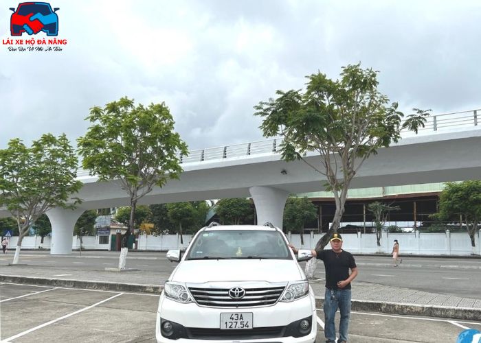 Thuê xe Đà Nẵng đi Thành phố Huế (3) Thuê xe Đà Nẵng đi Thành phố Huế (3)