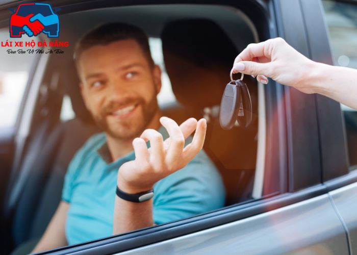 Thuê xe tự lái tại Liên Chiểu (6) Thuê xe tự lái tại Liên Chiểu (6)