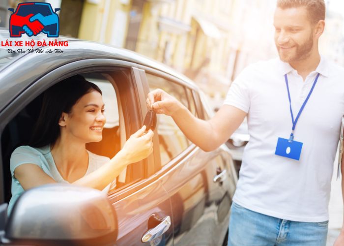 Thuê xe tự lái tại Sơn Trà (3) Thuê xe tự lái tại Sơn Trà (3)